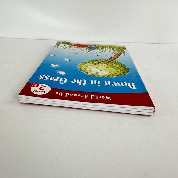 World Around Us Level 2 Early Readers, 3 books-Zoo, Moon (Paperback) - Picture 9 of 9